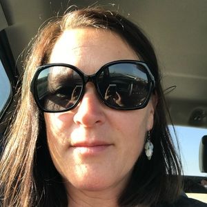 Meet your Posher, Kerri